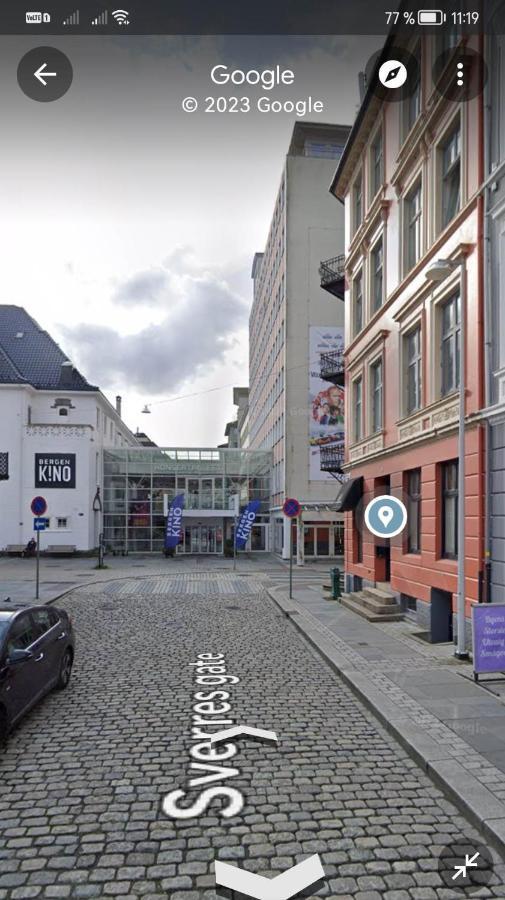 Supercentral Bergen Extérieur photo